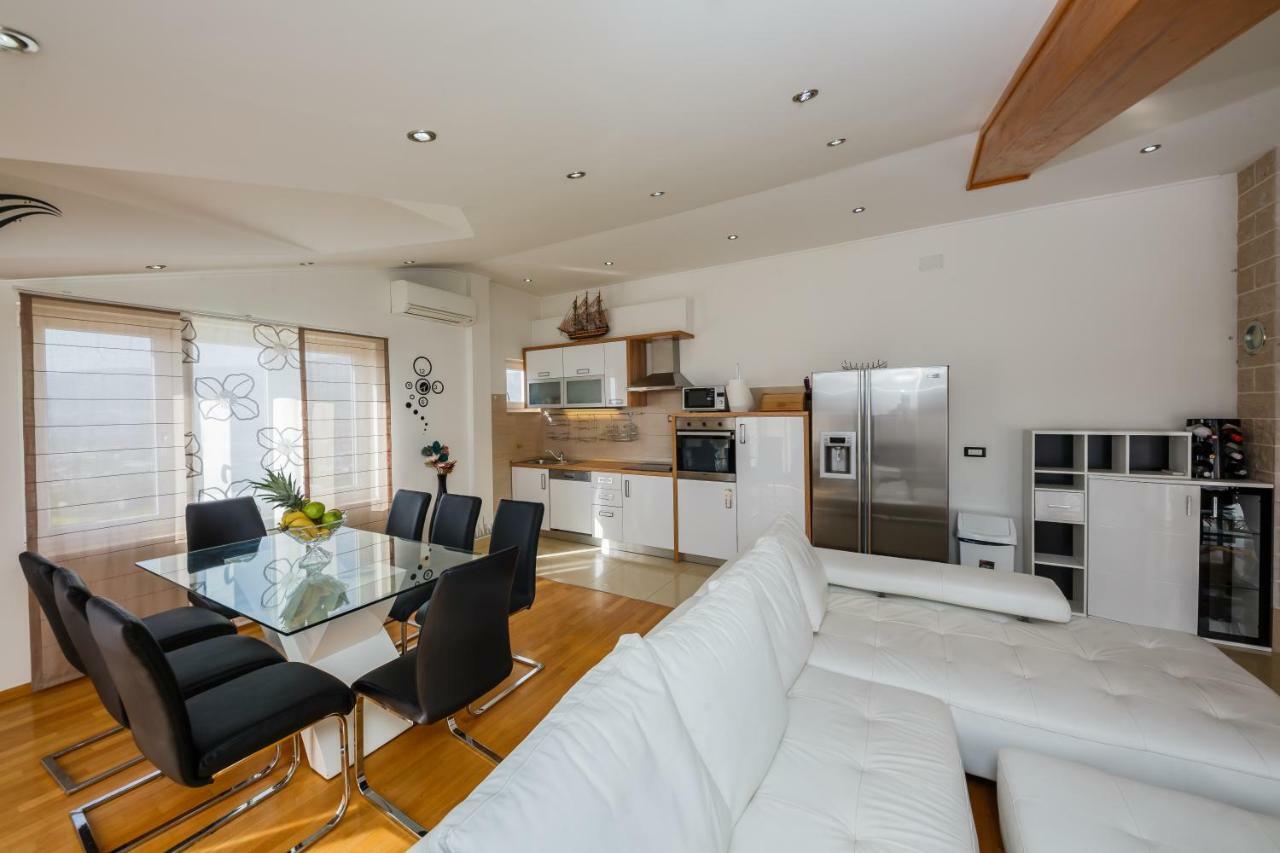 Apartments Selak Split Exterior foto