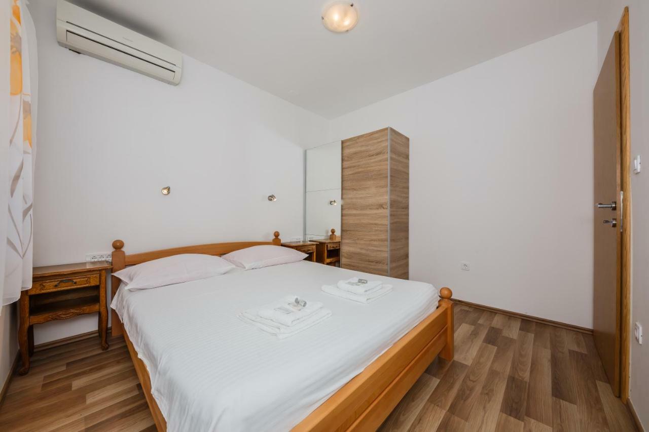 Apartments Selak Split Exterior foto